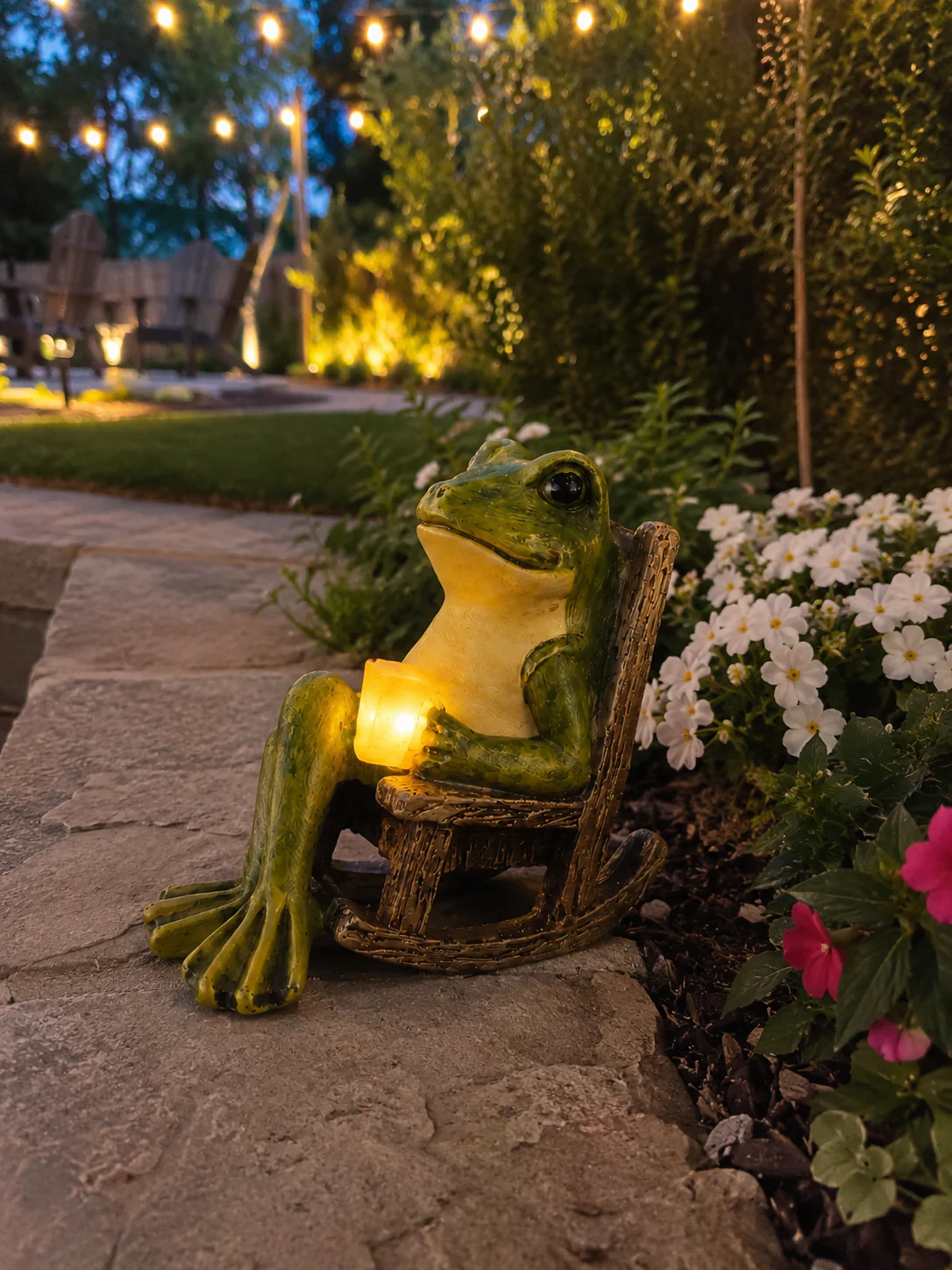 Solar Frog Decor – Whimsical Glow for Indoors &Out 🐸☀️
