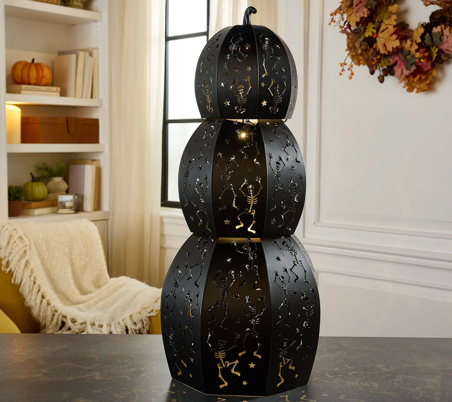 Set of 3 Lit Metal Stackable Pumpkins – LED Glow, Timer Function 🎃✨
